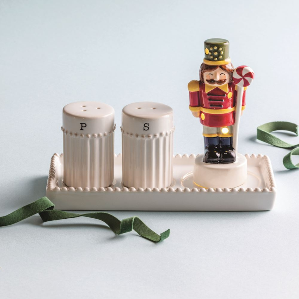 Nutcracker Light-Up Sitter_198981020817